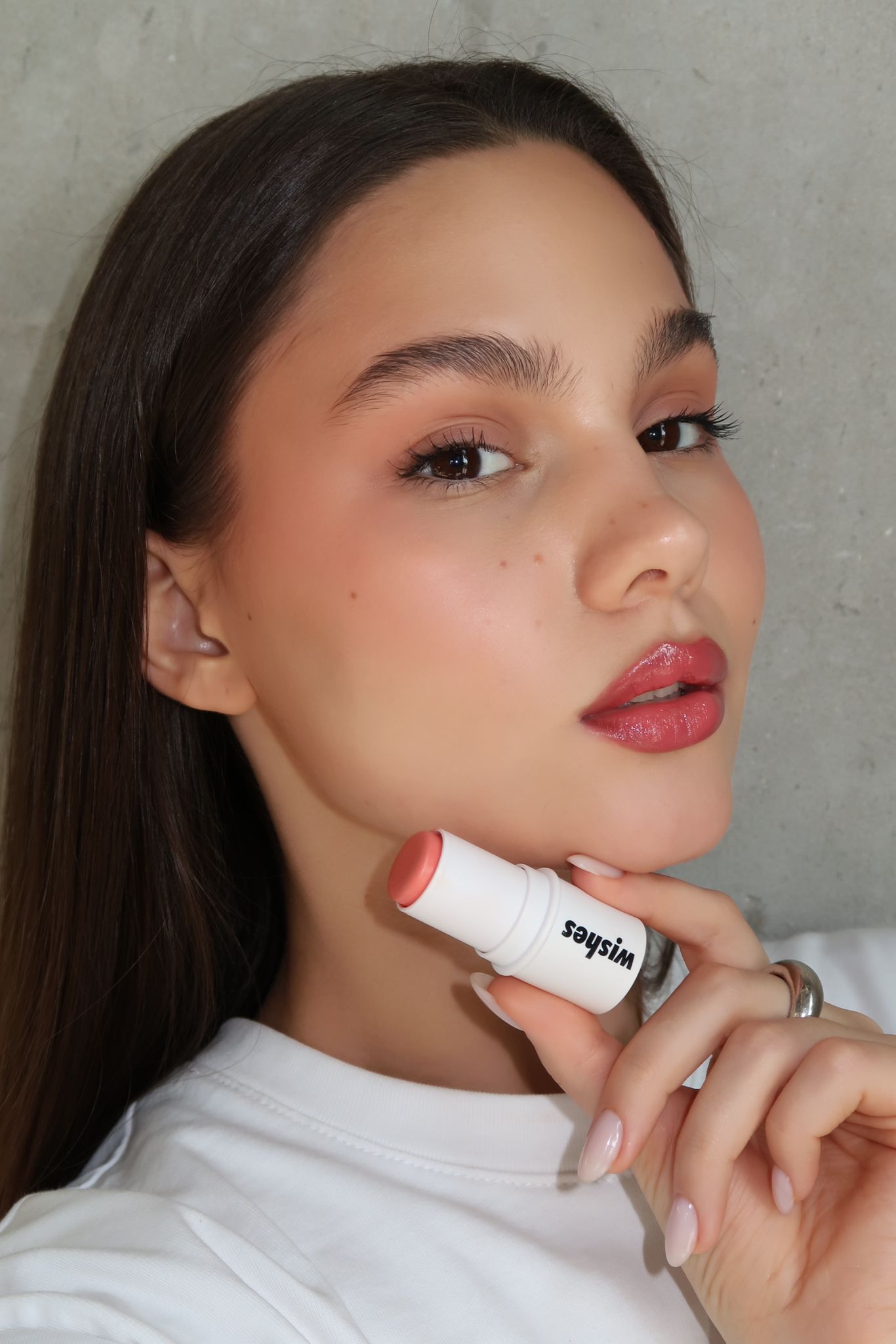 WhatsApp Image 2024-11-25 at 23.38.12 (1)